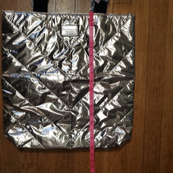 Victoria's Secret Rose Gold Quilted Metallic Tote - Picture 6 of 9